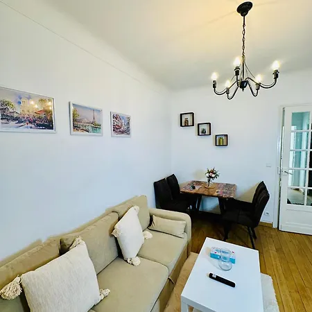Apartment Moderne Entier Paris-le Bourget Et Cdg
