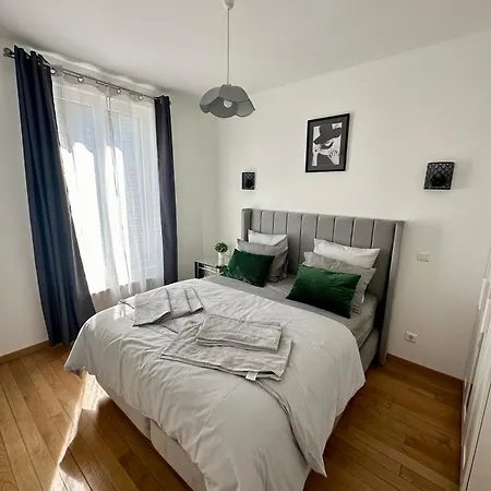 Apartment Moderne Entier Paris-le Bourget Et Cdg
