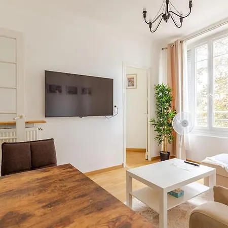 Moderne Entier Paris-le Bourget Et Cdg Apartment *