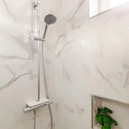 Moderne Entier Paris-le Bourget Et Cdg Apartment Le Bourget