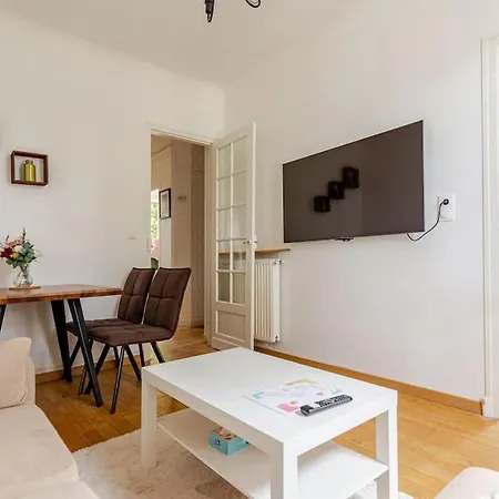 Apartment Moderne Entier Paris-le Bourget Et Cdg